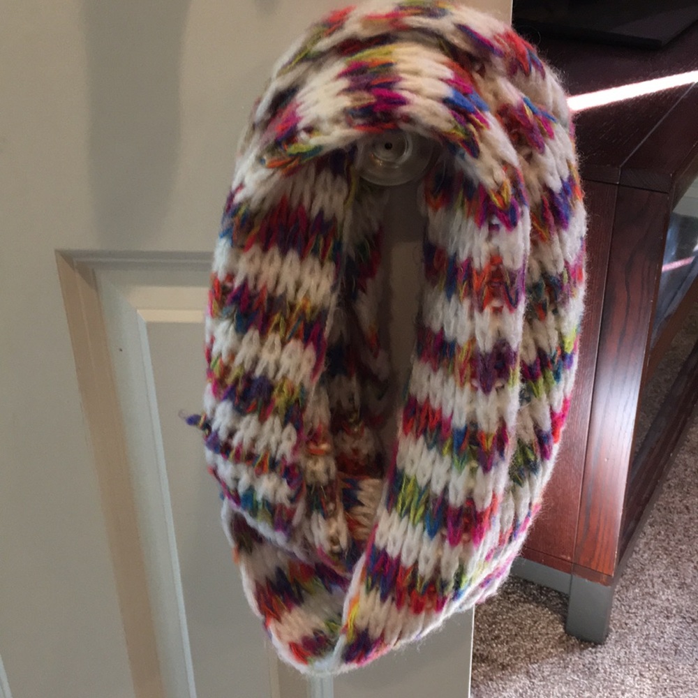 Nordstrom infinity scarf-girls-NWOT